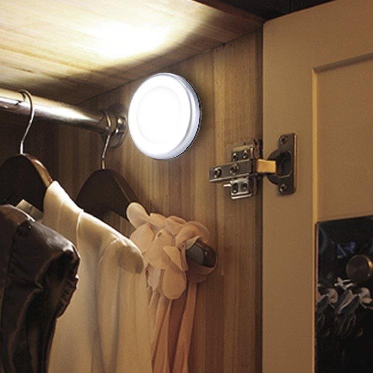Regenachtig Marco Polo Voorzien Bewegingsgevoelige LED-verlichting voor slaapkamer / keuken / kledingkast -  op batterijen - Bestel op 24hshop.nl
